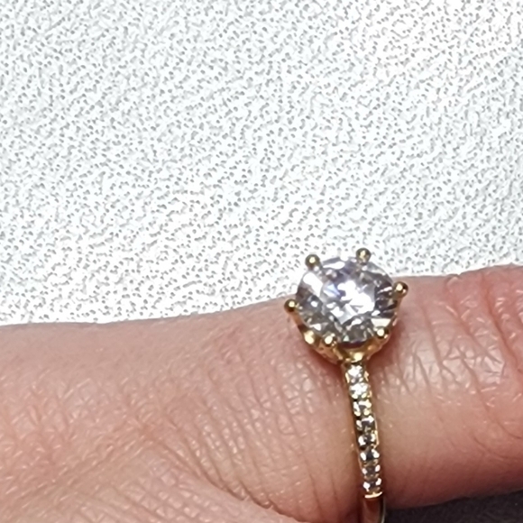 Pandora Clear Sparkling Crown Solitaire Ring - Picture 7 of 12